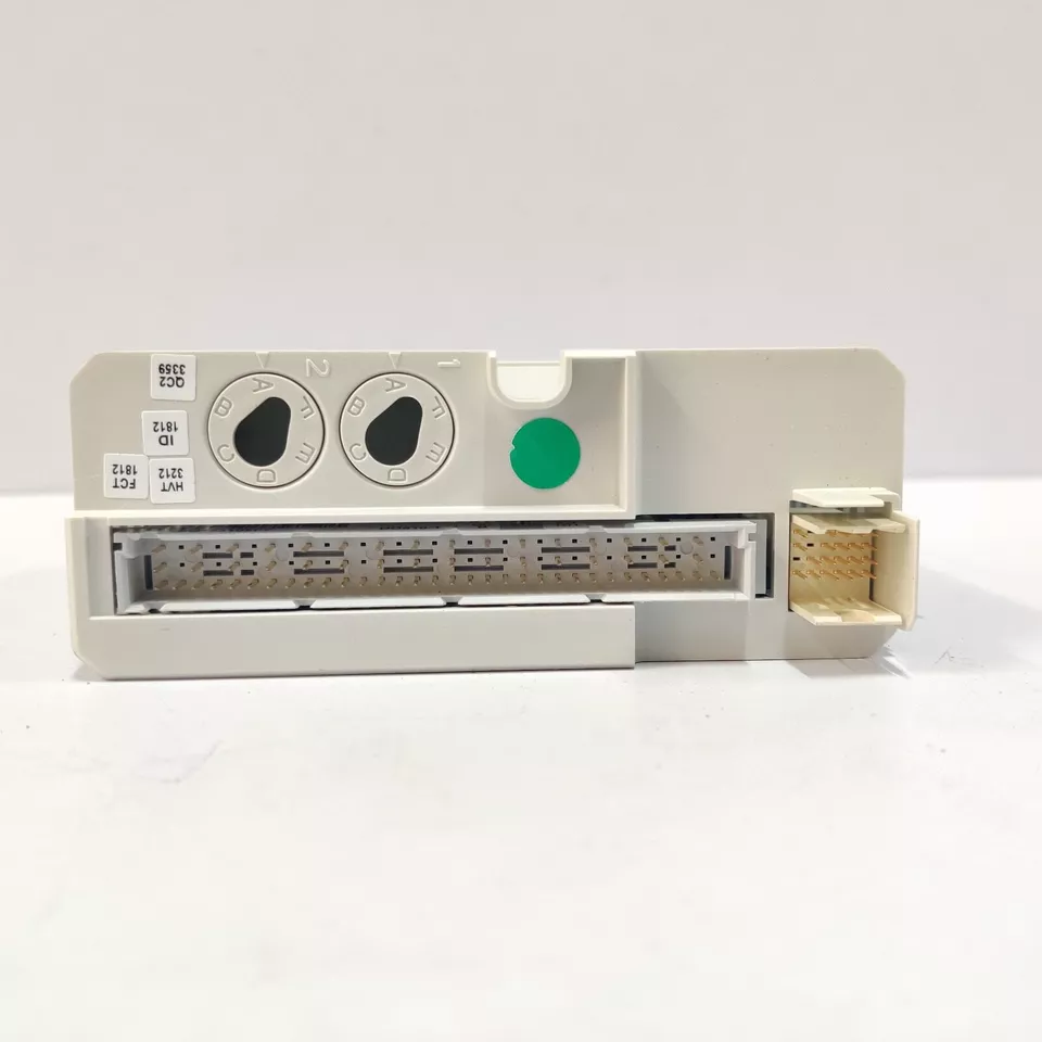 DO810  输出模块 ABB 原厂进口直采 原装现货 未拆封 可议价图2