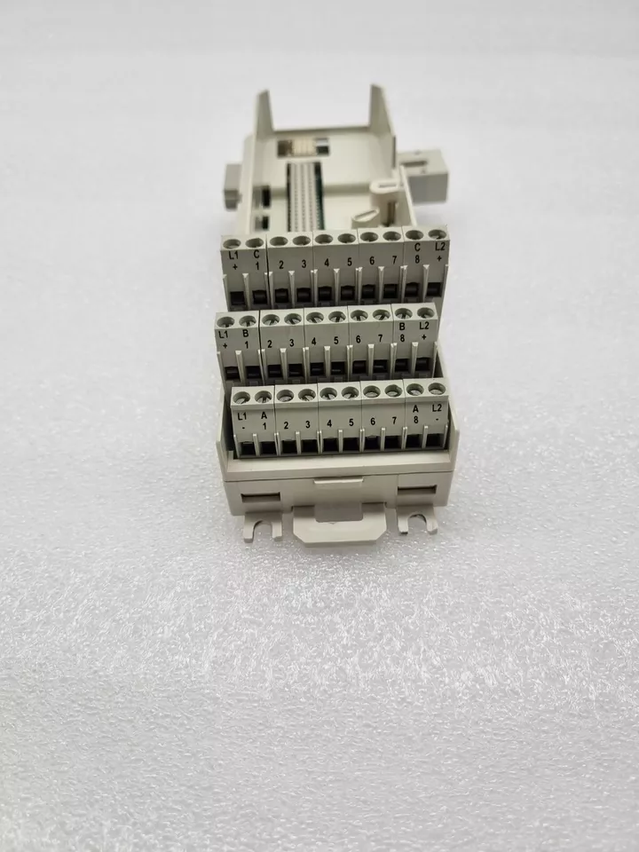 TU810V1 ABB 输出模块 全新原装 进口直采 货源充足 质保1年图2