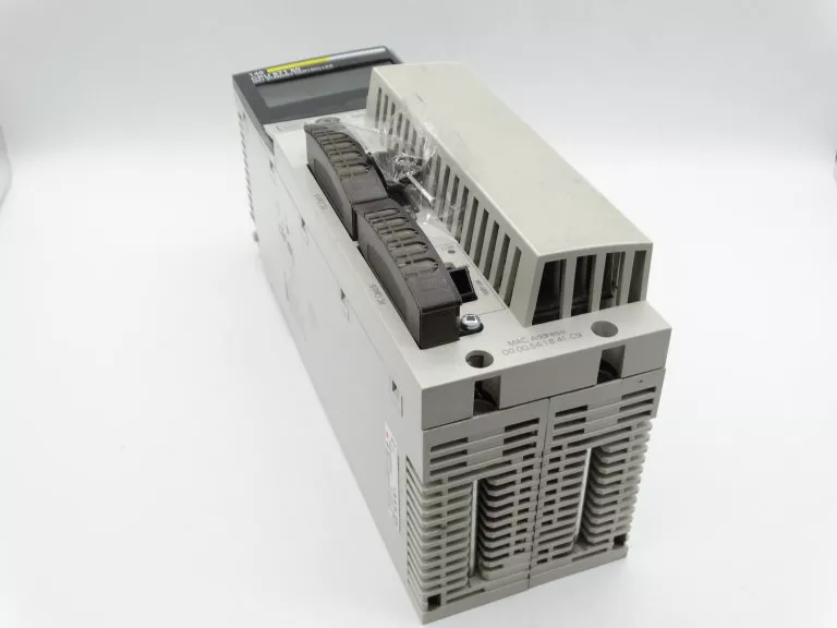 140CPU67160 SCHNEIDER施耐德 CPU处理器模块 原装现货供应 超长质保 现货充足 顺丰秒发 可议价 图1