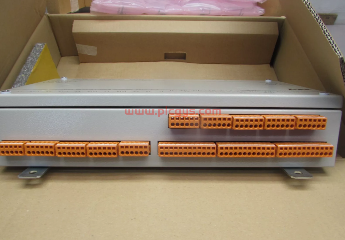 UNS3670A-Z  ABB 转换器模块   100%新 原装原盒密封 进口现货库存 当天可发 图3